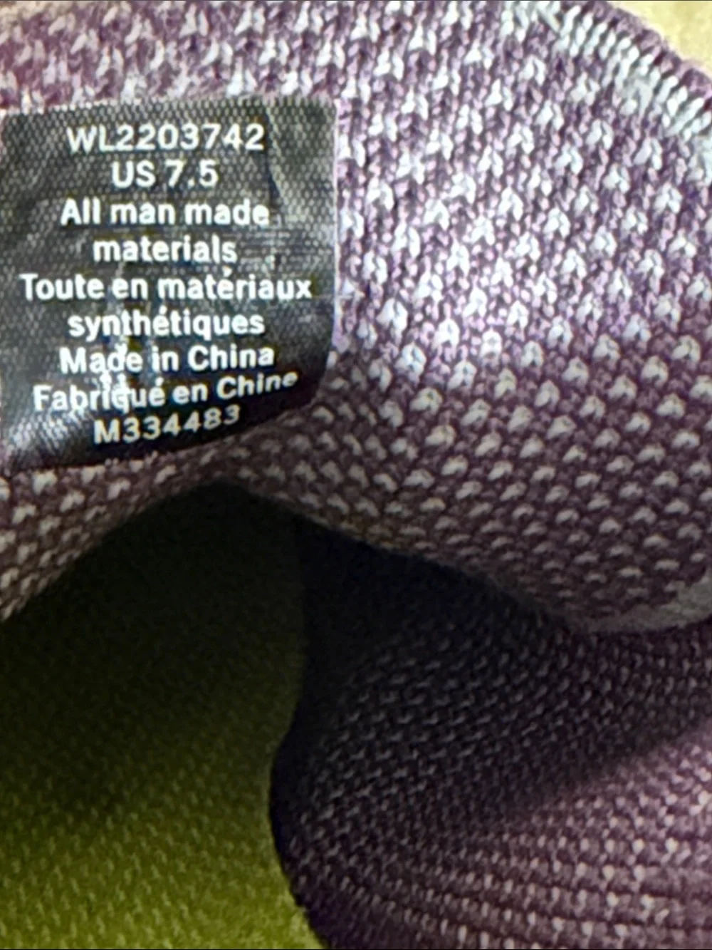 Lightweight Women’s Knit Lace-Up Sneakers in Lavender